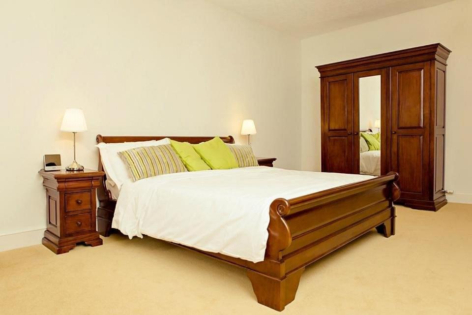 Kings Arms Hotel Bicester Ngoại thất bức ảnh