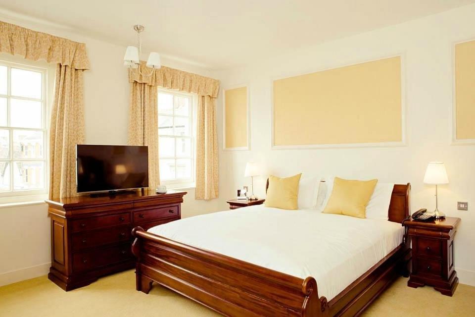 Kings Arms Hotel Bicester Ngoại thất bức ảnh